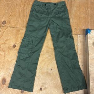 Brandy Melville - Kim Cargo Pants - olive green